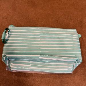 Thirty-one clear clip pouch.  New